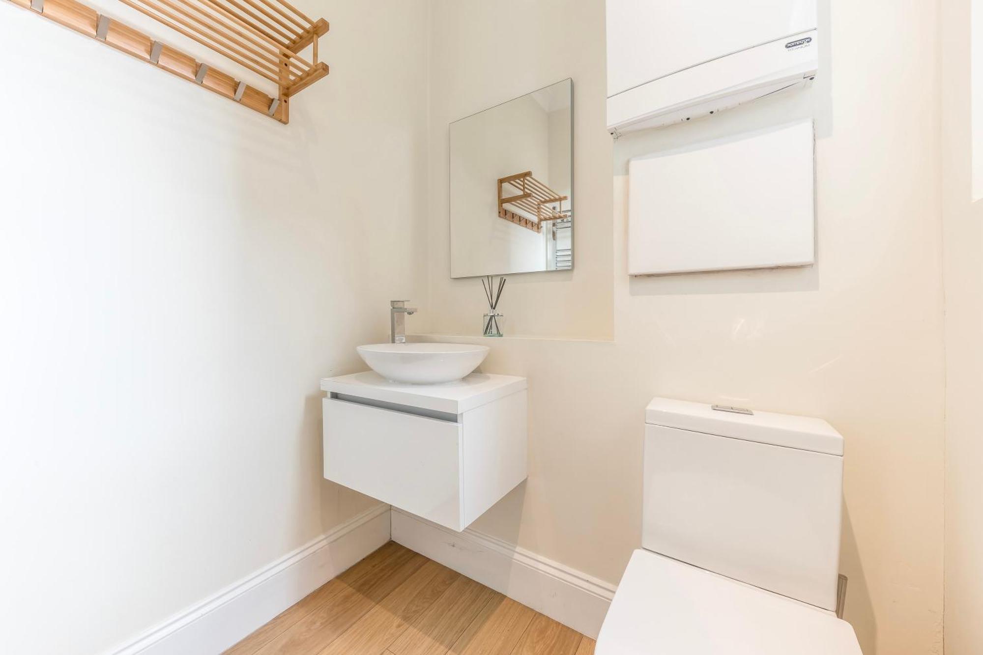 Vila Stylish & Spacious 3 Bed Victorian House Sleeps Up To 7 - Near O2, Museums, Excel, Mazehill Station 12 Mins Direct Into London Bridge Exteriér fotografie